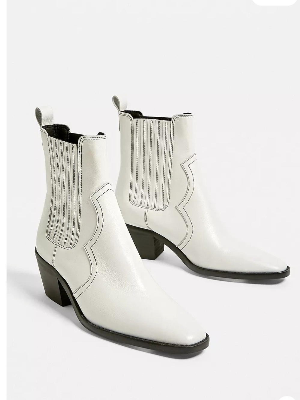 Urban Outfitters Billie White Western Leather  Ankle Boots Size 38 / 7.5